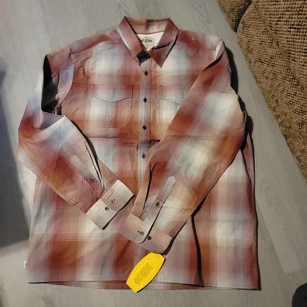 Casual Men's Plaid Button-Down Shirt - Red and White